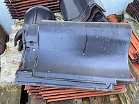 Partij dakpannen - afbeelding 1 van  6