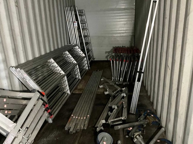 Partij dakrand- /steigerbeveiliging - afbeelding 11 van  14