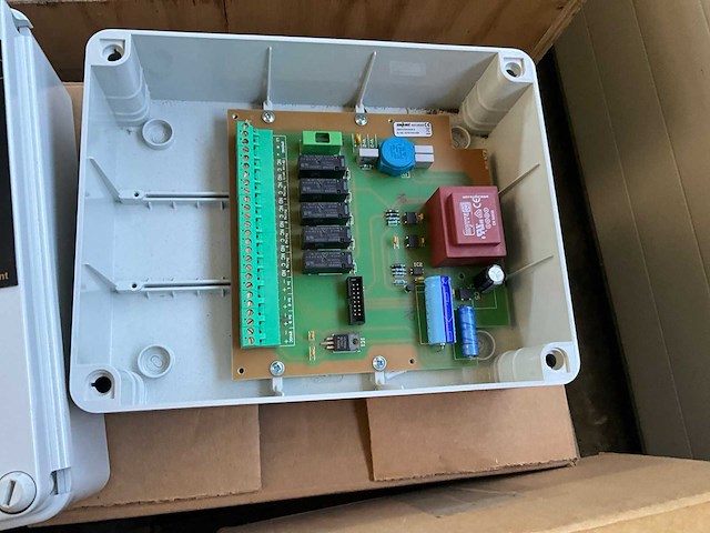 Partij daltec elektro onderdelen - afbeelding 6 van  11