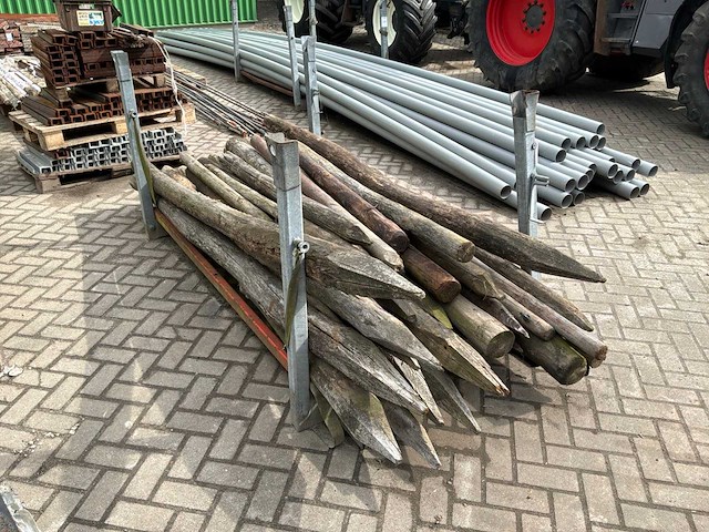 Partij dam/afrasteringspalen - afbeelding 2 van  5