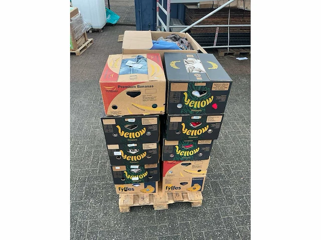 Partij | dames, heren & kinderkleding - afbeelding 3 van  9