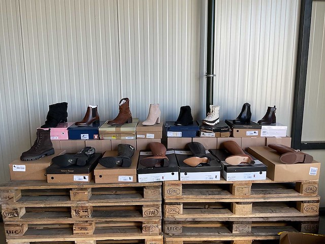 Partij dames schoenen (15x) - afbeelding 1 van  8