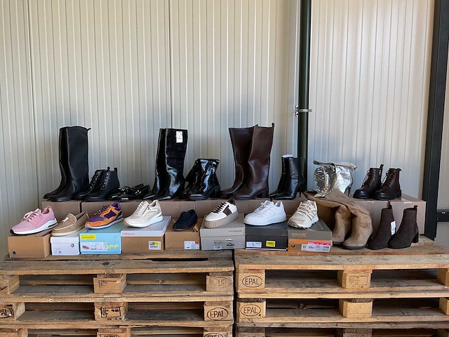 Partij dames schoenen (19x) - afbeelding 1 van  14