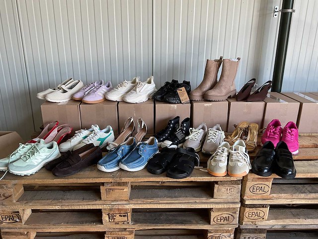 Partij dames schoenen (19x) - afbeelding 1 van  8