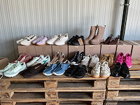 Partij dames schoenen (19x) - afbeelding 1 van  8