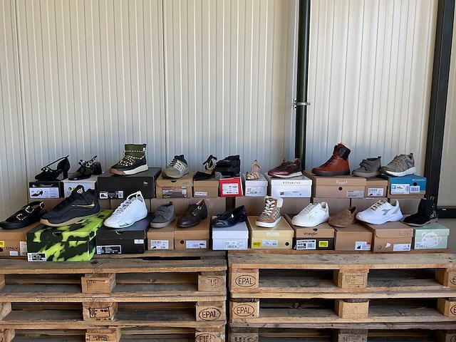Partij dames schoenen (22x) - afbeelding 1 van  12