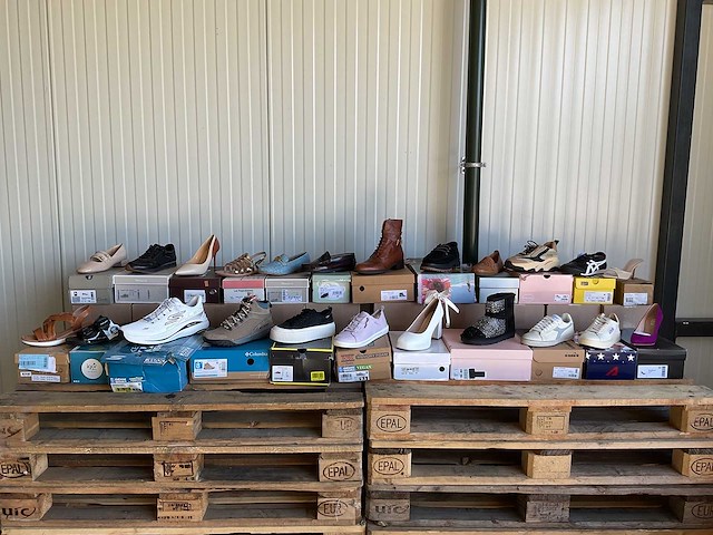 Partij dames schoenen (23x) - afbeelding 1 van  6