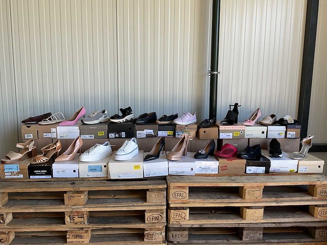 Partij dames schoenen (25x) - afbeelding 1 van  14