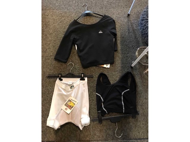 Partij dames sportkleding - afbeelding 3 van  4