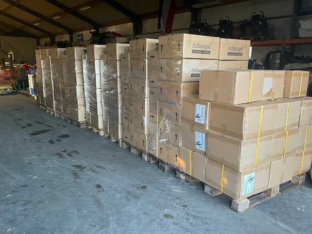 Partij datakabel interieurfilters (op 9 pallets) - afbeelding 1 van  11