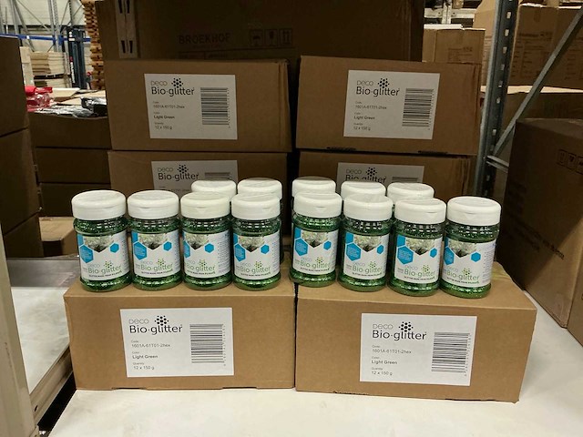 Partij deco bio-glitter light green 150g (109x) - afbeelding 1 van  3