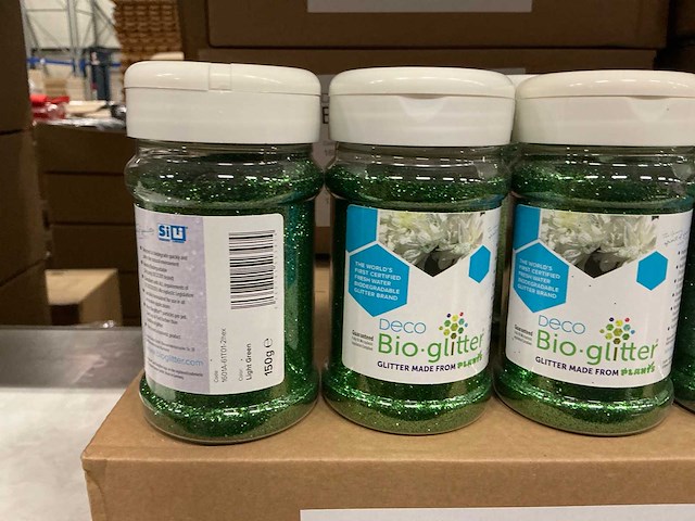 Partij deco bio-glitter light green 150g (109x) - afbeelding 2 van  3