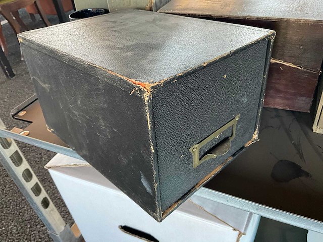 Partij decor objecten - afbeelding 5 van  9