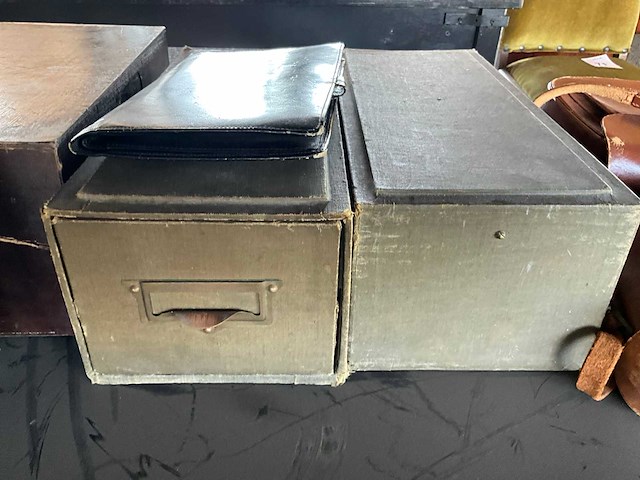 Partij decor objecten - afbeelding 8 van  9
