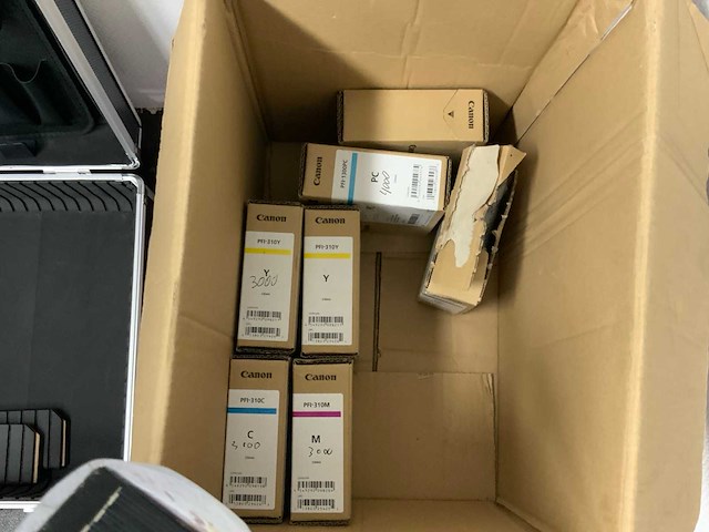 Partij decoratie artikelen - afbeelding 15 van  26