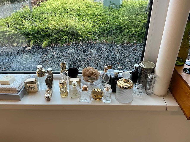 Partij decoratie materiaal - afbeelding 4 van  7