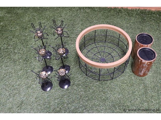 Partij decoratie o.a. waxinelichthouders - afbeelding 1 van  7