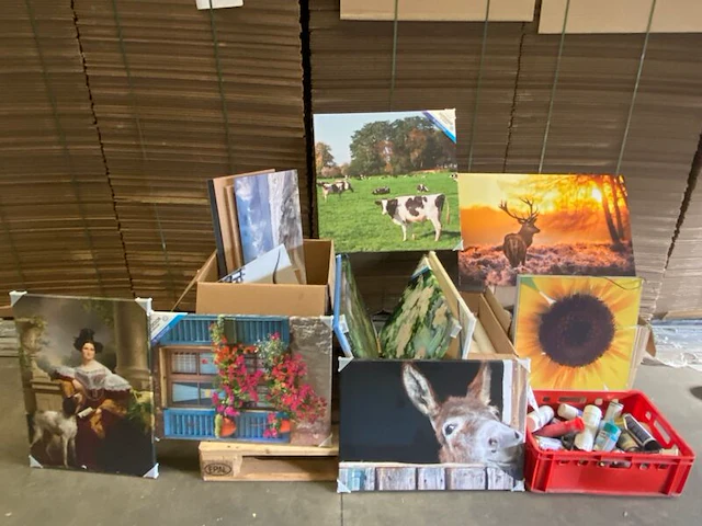 Partij decoratie schilderijen - afbeelding 1 van  10