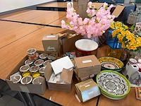 Partij decoratiemateriaal (kaarsen) - afbeelding 3 van  5