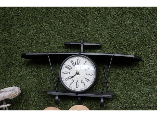 Partij decoratiemateriaal o.a. teak houten schalen (hand) & wandklok - afbeelding 2 van  8