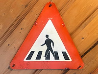 Partij decoratiemateriaal uit het café - afbeelding 12 van  12