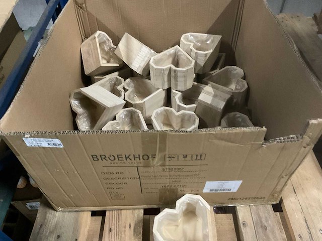 Partij decoratiemateriaal - afbeelding 8 van  35