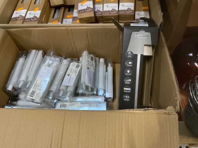 Partij decoratiemateriaal - afbeelding 22 van  35