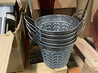 Partij decoratiemateriaal - afbeelding 24 van  35