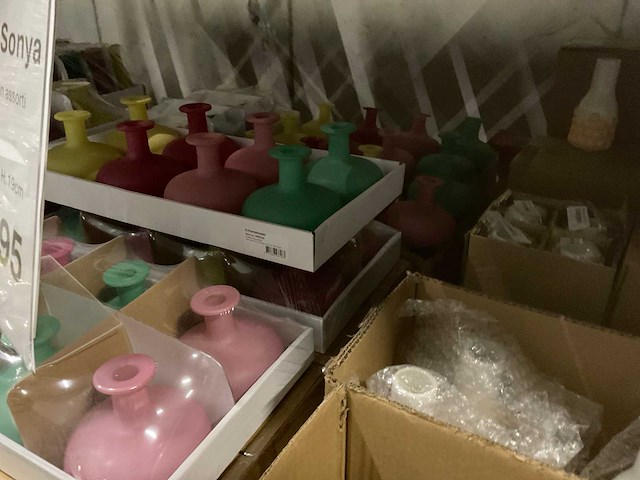 Partij decoratiemateriaal - afbeelding 29 van  35