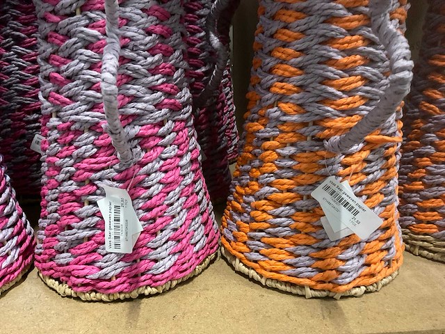 Partij decoratiemateriaal - afbeelding 34 van  35