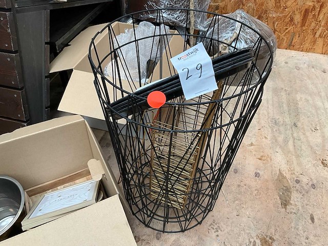 Partij decoratiemateriaal - afbeelding 4 van  9