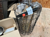 Partij decoratiemateriaal - afbeelding 4 van  9