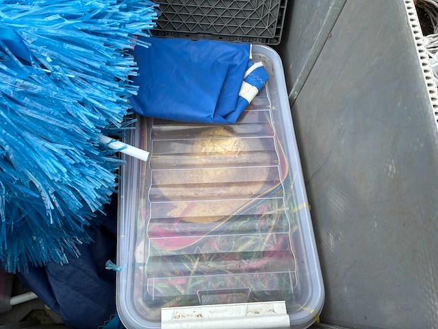 Partij decoratiemateriaal - afbeelding 5 van  6