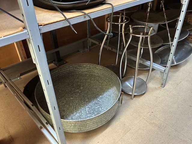 Partij decoratiemateriaal - afbeelding 2 van  46