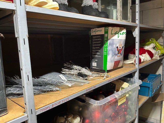 Partij decoratiemateriaal - afbeelding 13 van  46