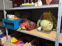 Partij decoratiemateriaal - afbeelding 21 van  46