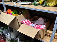 Partij decoratiemateriaal - afbeelding 27 van  46