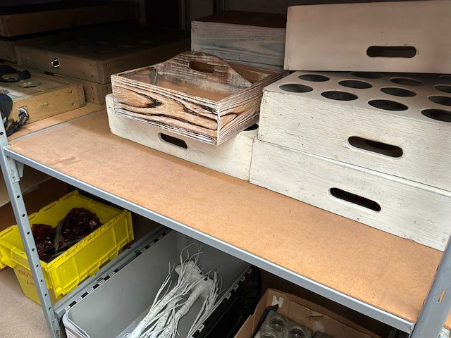 Partij decoratiemateriaal - afbeelding 39 van  46