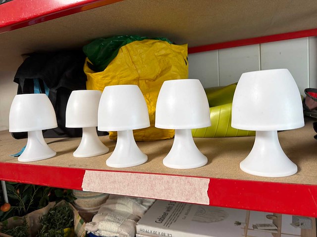 Partij decoratiemateriaal - afbeelding 3 van  10