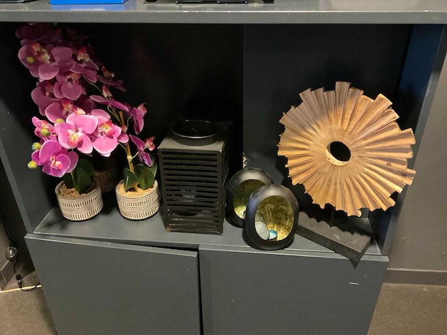 Partij decoratiemateriaal - afbeelding 1 van  3