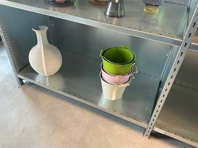 Partij decoratiematerialen - afbeelding 15 van  88