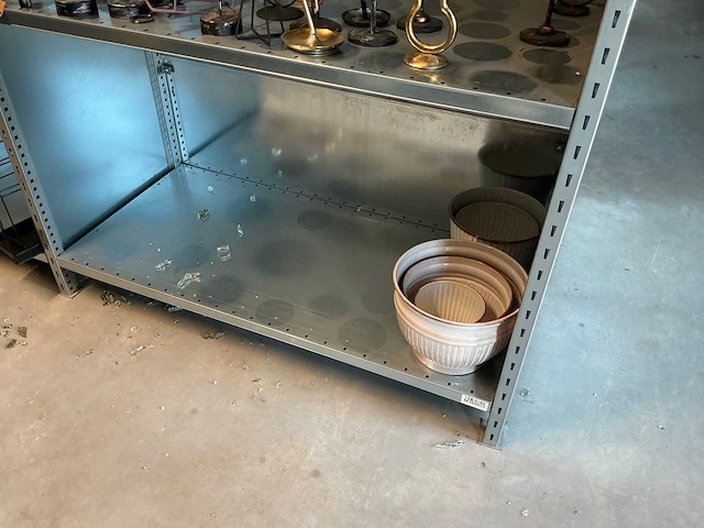 Partij decoratiematerialen - afbeelding 18 van  88