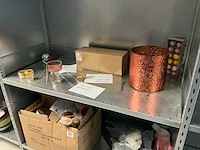 Partij decoratiematerialen - afbeelding 36 van  88