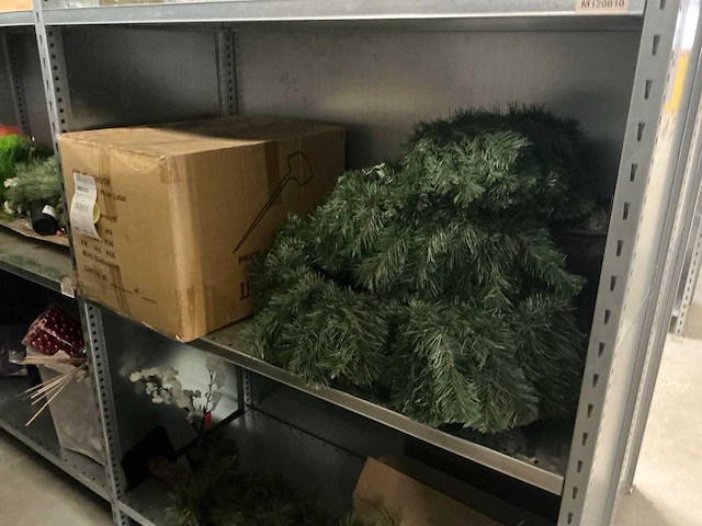 Partij decoratiematerialen - afbeelding 46 van  88