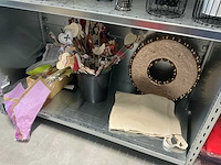 Partij decoratiematerialen - afbeelding 45 van  88