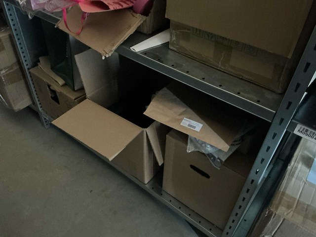 Partij decoratiematerialen - afbeelding 62 van  88