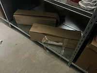 Partij decoratiematerialen - afbeelding 77 van  88