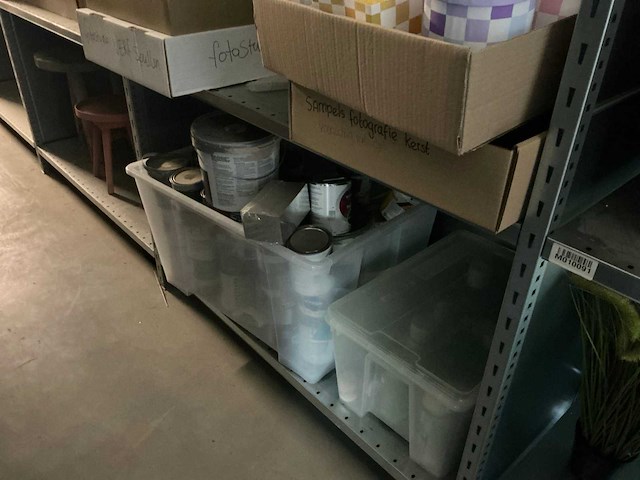 Partij decoratiematerialen - afbeelding 82 van  88