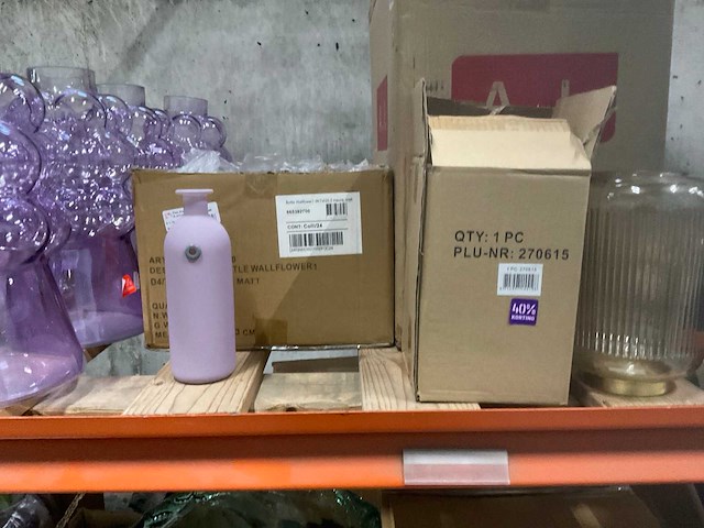 Partij decoratiematerialen - afbeelding 4 van  20