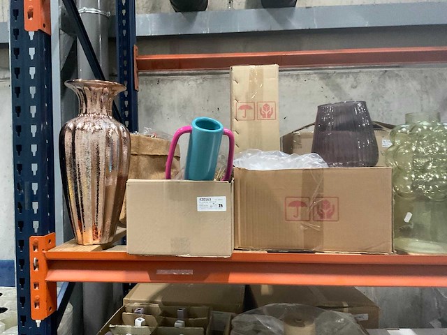 Partij decoratiematerialen - afbeelding 7 van  20